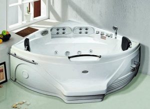 Установка джакузи в ванной в Пскове